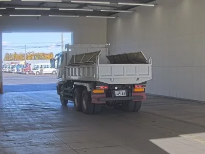 Mitsubishi SUPER GREAT  с аукциона в Японии