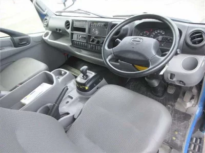 Hino DUTRO  с аукциона в Японии