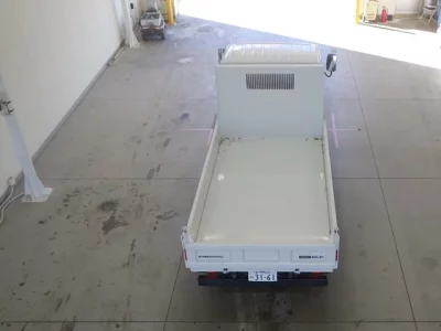 Isuzu ELF  с аукциона в Японии