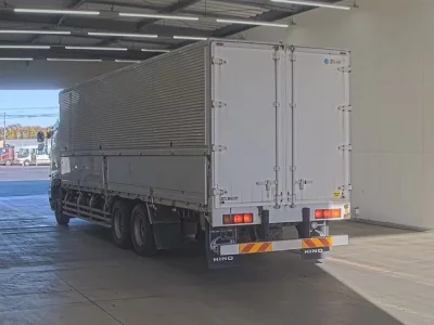 Hino PROFIA  с аукциона в Японии