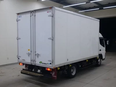 Mitsubishi CANTER  с аукциона в Японии