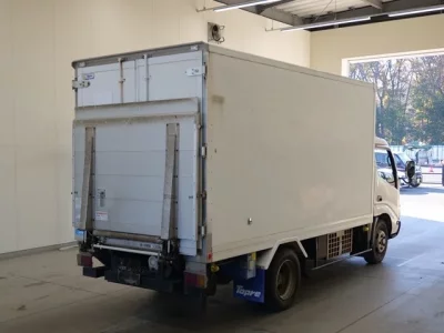 Hino DUTRO  с аукциона в Японии