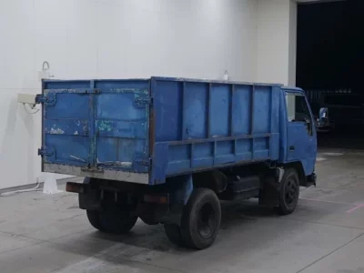 Mitsubishi CANTER  с аукциона в Японии