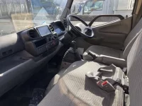 Hino DUTRO лот № 1817 оценка 3  с аукциона в Японии 4