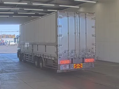 Mitsubishi SUPER GREAT  с аукциона в Японии