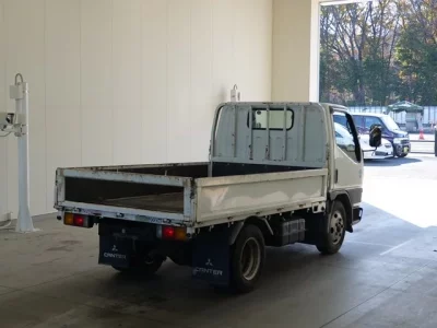 Mitsubishi CANTER  с аукциона в Японии