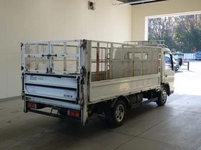 Mitsubishi CANTER  с аукциона в Японии
