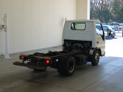Isuzu ELF  с аукциона в Японии