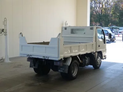 Isuzu ELF  с аукциона в Японии