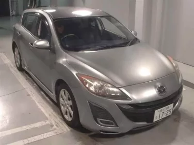 Mazda AXELA  с аукциона в Японии