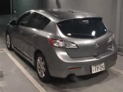 Mazda AXELA  с аукциона в Японии