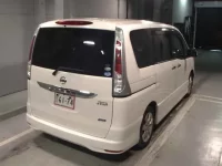 Nissan SERENA лот № 3048 оценка 3.5  с аукциона в Японии 4