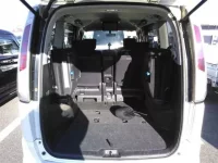 Nissan SERENA лот № 3048 оценка 3.5  с аукциона в Японии 9