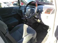 Toyota NOAH лот № 3050 оценка 3.5  с аукциона в Японии 2