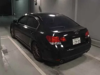 Subaru LEGACY B4  с аукциона в Японии