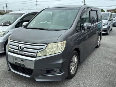 Honda STEP WAGON  с аукциона в Японии