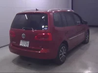Volkswagen GOLF TOURAN лот № 10016 оценка 3.5  с аукциона в Японии 2