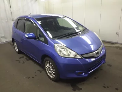 Honda FIT  с аукциона в Японии