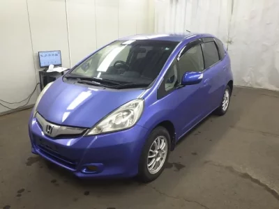 Honda FIT  с аукциона в Японии