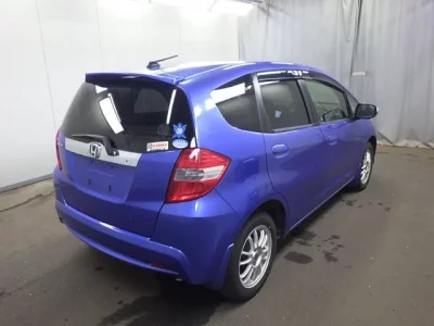Honda FIT  с аукциона в Японии