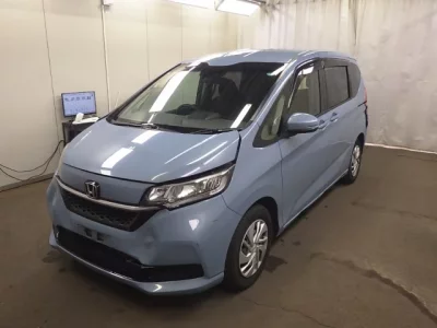 Honda FREED  с аукциона в Японии