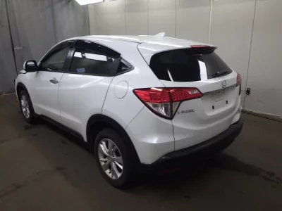 Honda VEZEL  с аукциона в Японии