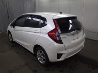 Honda FIT лот № 26044 оценка R  с аукциона в Японии 3