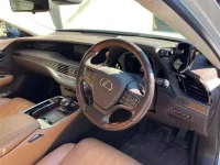Lexus LS лот № 1005 оценка 4.5  с аукциона в Японии 2