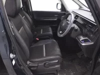 Honda STEP WAGON лот № 10068 оценка 3.5  с аукциона в Японии 5