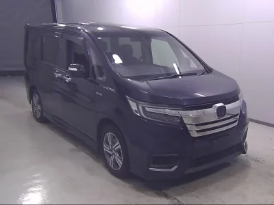 Honda STEP WAGON  с аукциона в Японии