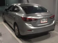 Mazda AXELA лот № 69 оценка 3.5  с аукциона в Японии 1