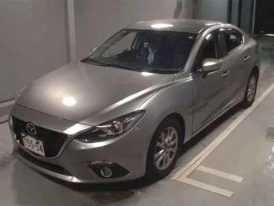 Mazda AXELA  с аукциона в Японии
