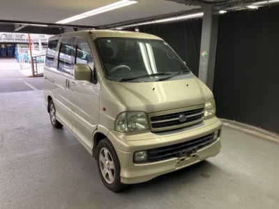 Daihatsu ATRAI SEVEN