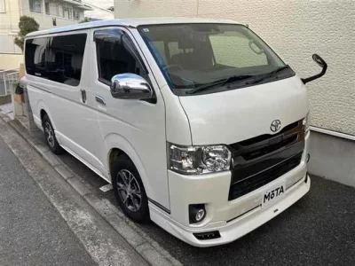 Toyota HIACE VAN