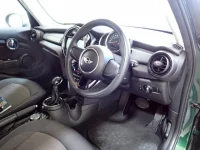 BMW MINI лот № 32005 оценка 3.5  с аукциона в Японии 2