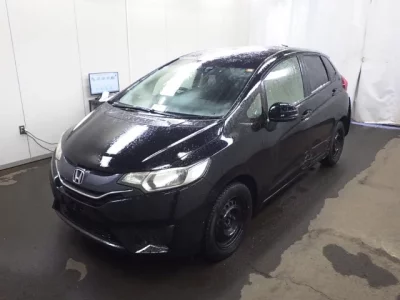 Honda FIT  с аукциона в Японии