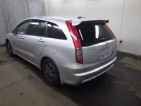 Honda STREAM лот № 26137 оценка 3  с аукциона в Японии 3