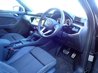 Audi Q3  с аукциона в Японии