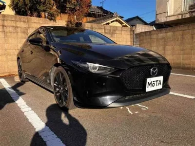 Mazda MAZDA3  с аукциона в Японии