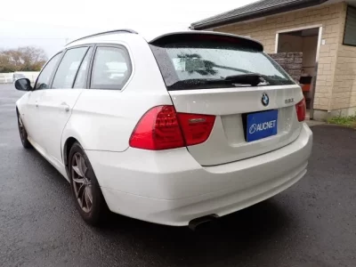 BMW 3-Series  с аукциона в Японии