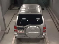 Mitsubishi PAJERO IO лот № 8008 оценка 3  с аукциона в Японии 6