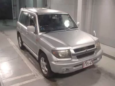 Mitsubishi PAJERO IO  с аукциона в Японии