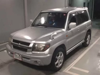 Mitsubishi PAJERO IO  с аукциона в Японии