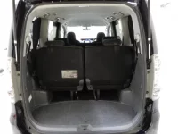 Toyota VOXY лот № 28026 оценка 3.5  с аукциона в Японии 8