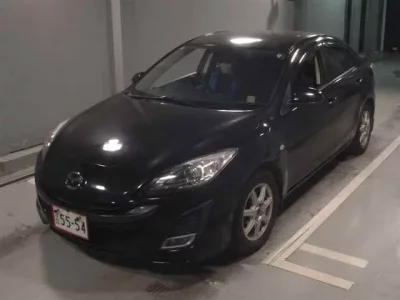 Mazda AXELA  с аукциона в Японии