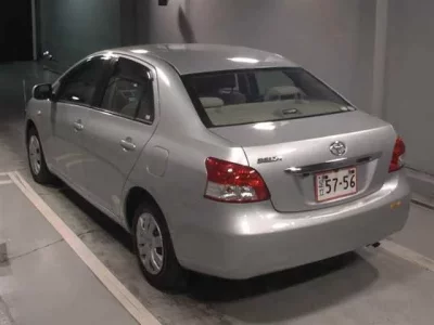 Toyota BELTA  с аукциона в Японии