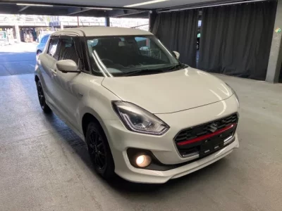 Suzuki SWIFT  с аукциона в Японии