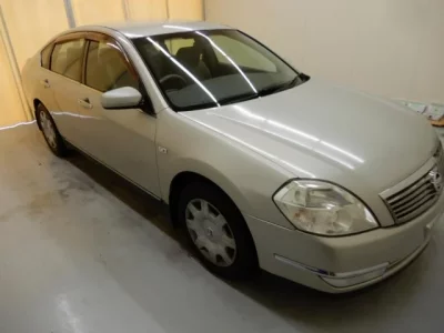 Nissan TEANA  с аукциона в Японии