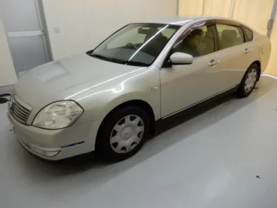 Nissan TEANA  с аукциона в Японии