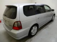 Honda ODYSSEY лот № 28083 оценка 3  с аукциона в Японии 2